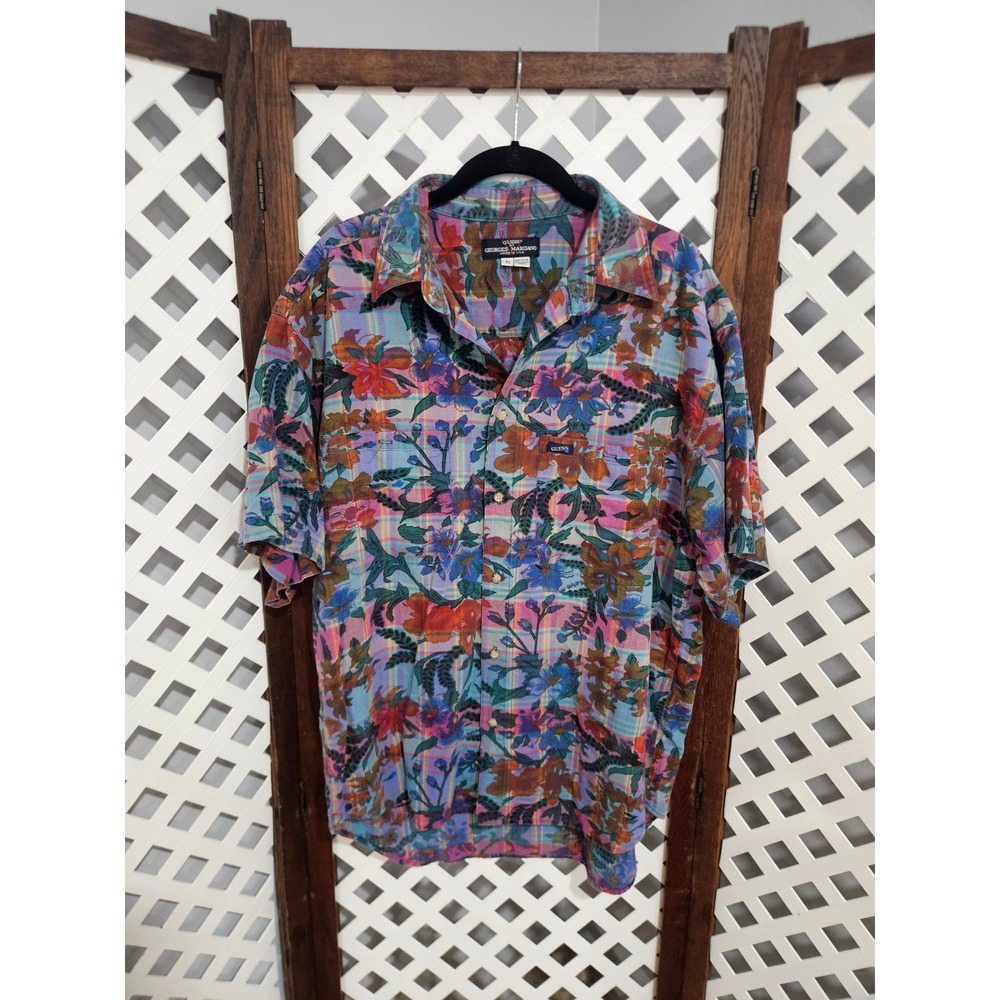 Guess by Marciano Mens 90's Button Down Floral Over Plaid Tshirt, Size Medium
